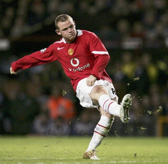 每体：阿劳霍回归后很难首发，他和巴萨的续约谈判也不顺利